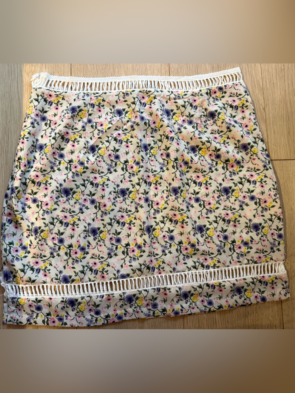 Boohoo Floral Mini Skirt NWT Lace Trim Cottagecore Coquette Summer Skirt US 10